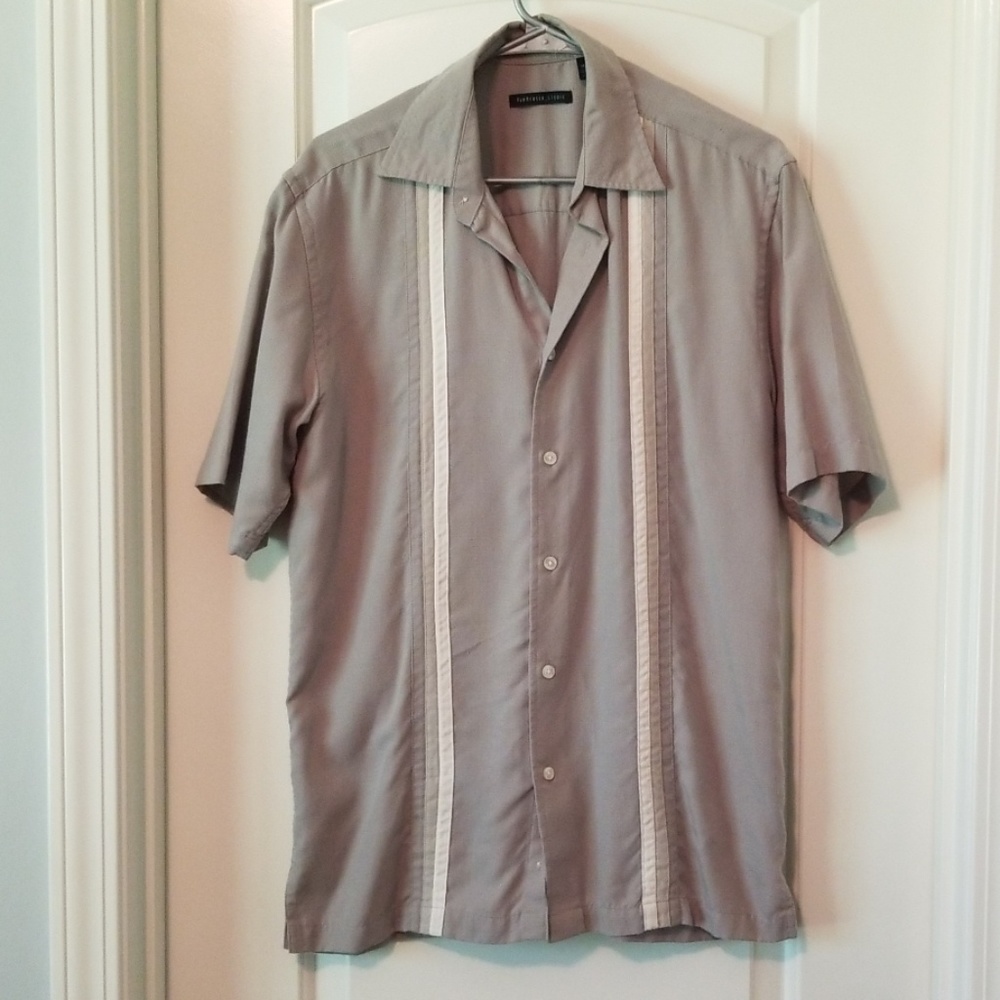 Short sleeve collar shirt